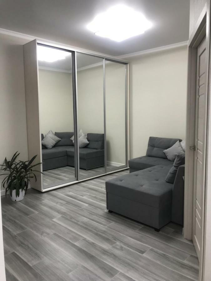 Apartment Kamanina Odessa Exterior foto